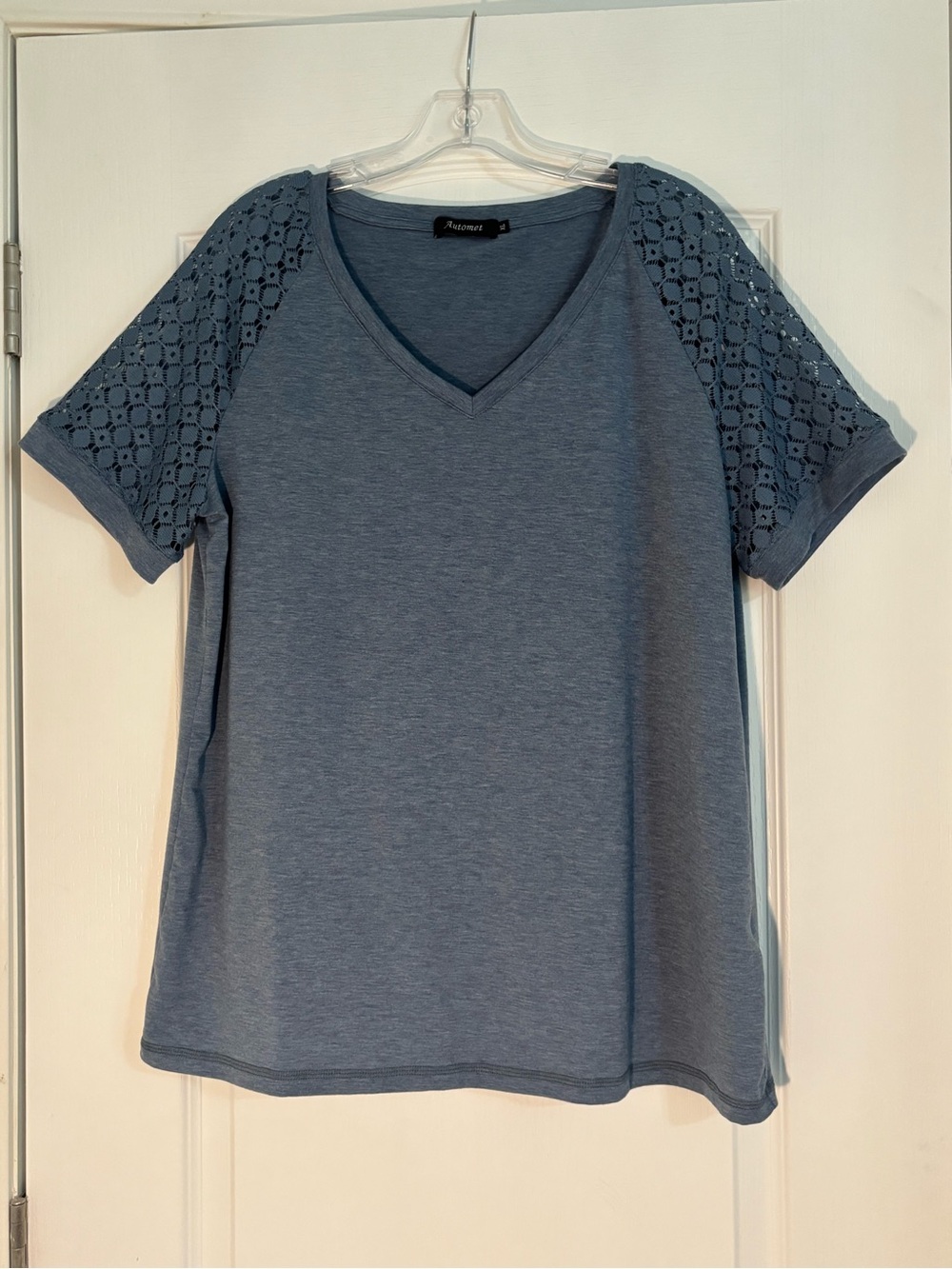 Avenue Women's Blue V-Neck Tee with Lace Short Sleeves